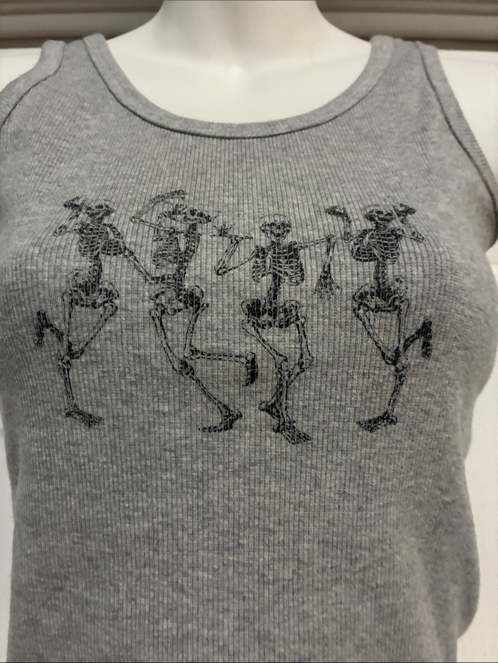 Gray Ribbed Tank with Dancing Skeleton Print - Picture 2 of 4